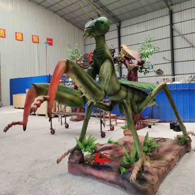 พิพิธภัณฑ์สัตว์ Animatronic ที่สมจริงตั๊กแตนตำข้าวรุ่นเด็กอายุ