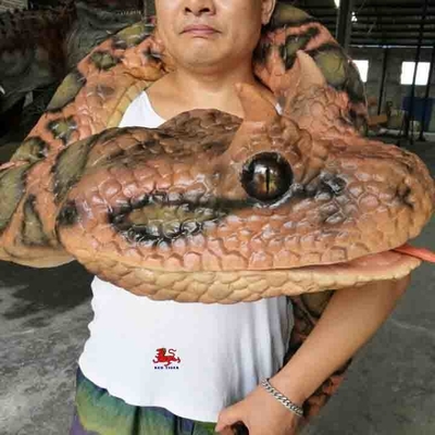 ซื้อ การควบคุมด้วยมือ Custom Snake Hand Puppet Waterproof / Weatherproof online manufacture