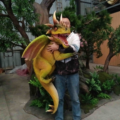 Hand Control Baby Animatronic ไดโนเสาร์บินหุ่นมังกร