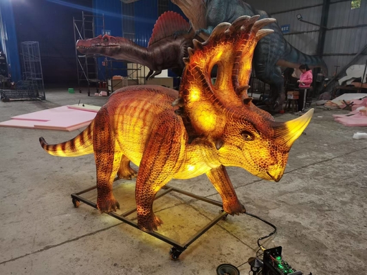 น้ําไม่ไหล ปรากฏจริง Animatronic ไดโนเสาร์ แสงสว่าง ไดโนเสาร์ Sinoceratops